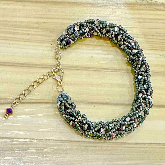 NEW Handmade Crystal and seed bead earrings snd bracelet. Blue and silver - Picture 2 of 2